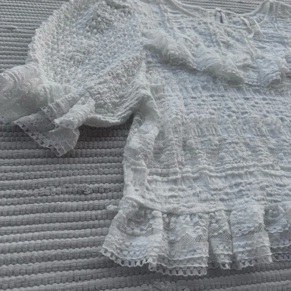 Anthro Lace Ruffle Blouse White Boho Romantic Top M NWT